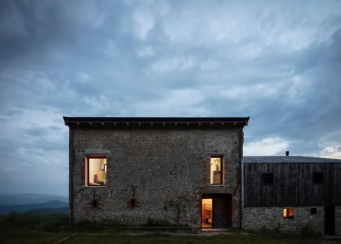 Lantgård Ca' Inua - Arte, Bosco, Ospitalita *